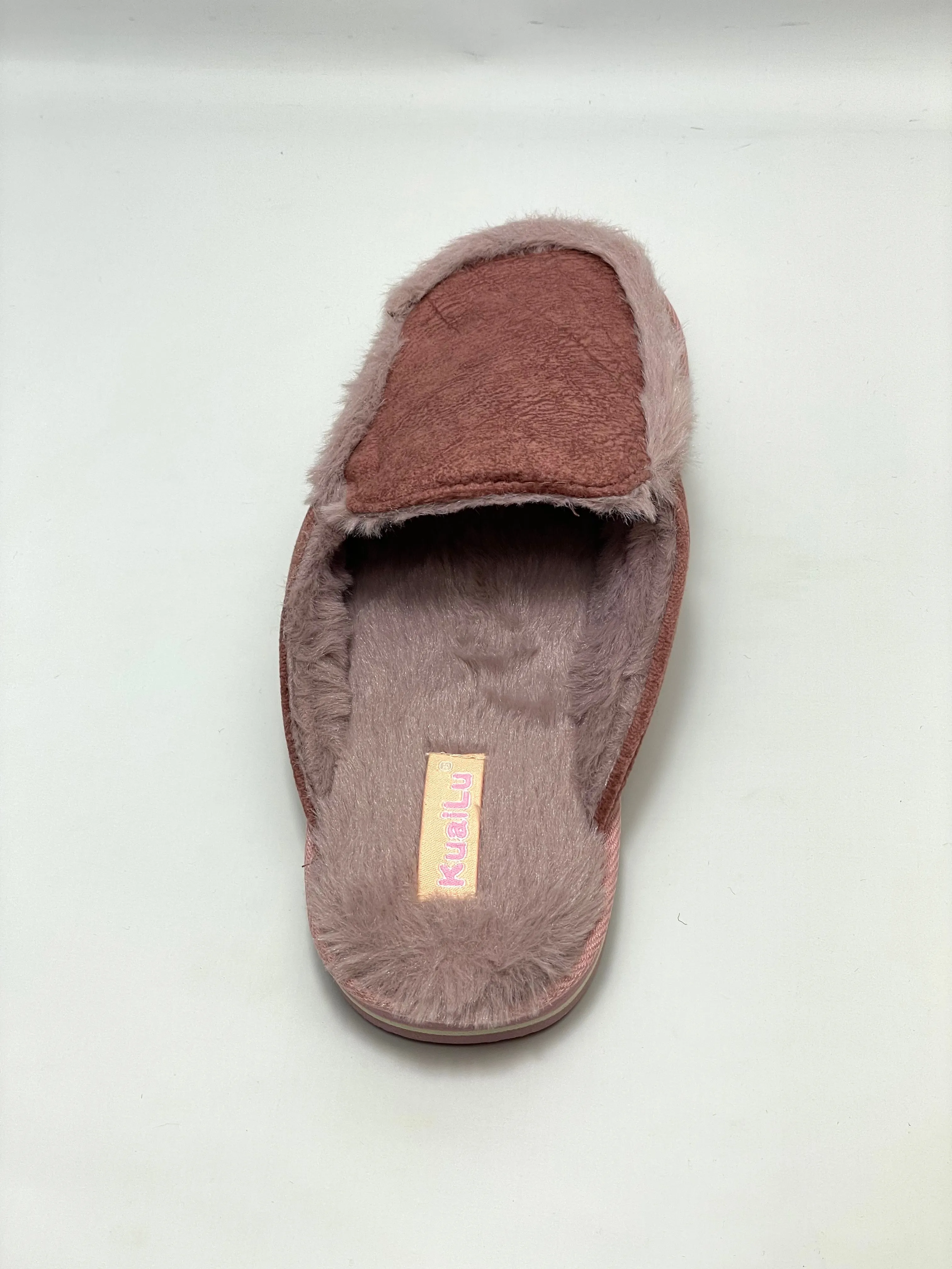KuaiLu Women's Fuzzy Slippers in Burgundy